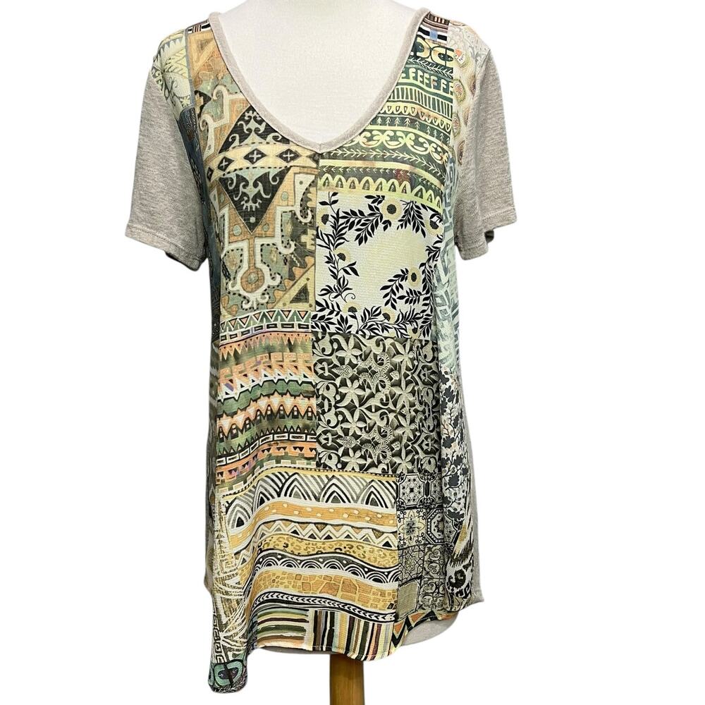 Wallpapher Shirt Top M Beige Multi Geo Ethnic Mixed Media‎ Patchwork Boho USA